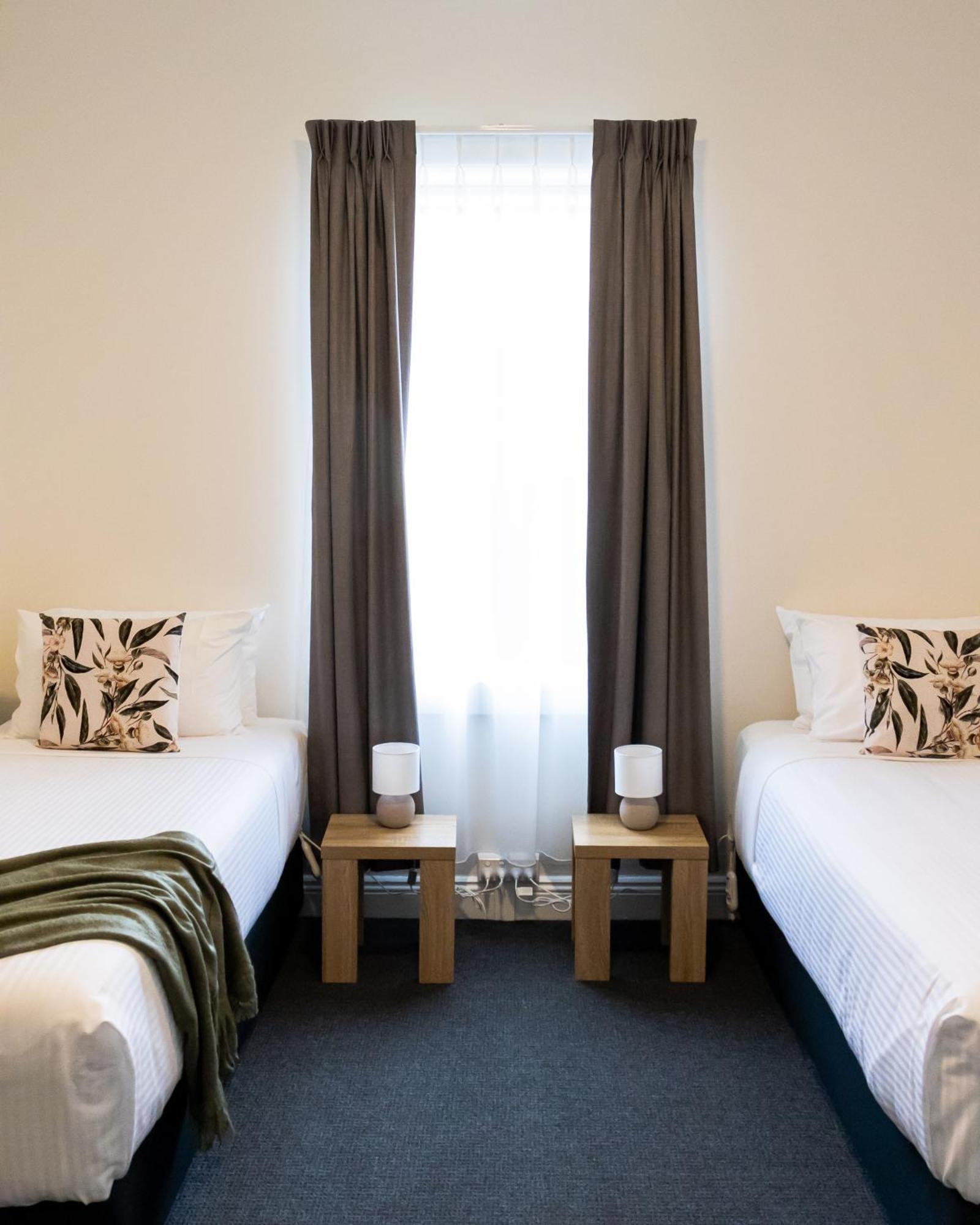 Zig Zag Motel & Apartments Lithgow Esterno foto